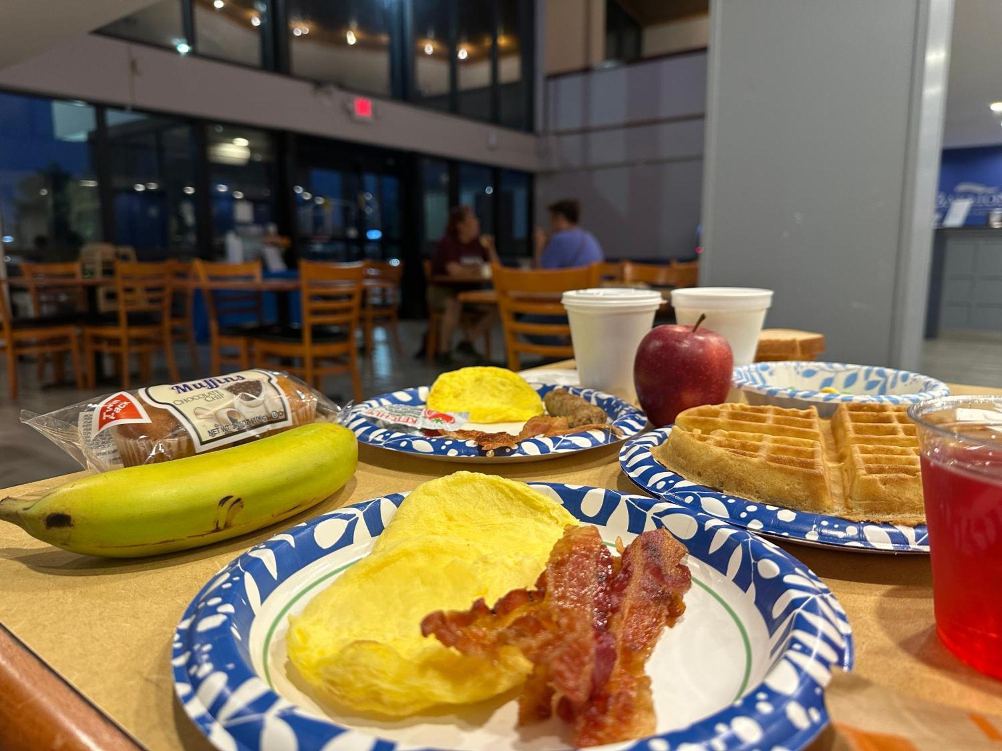 南印第安纳波利斯贝蒙特旅馆套房酒店 印第安納波利斯 外观 照片